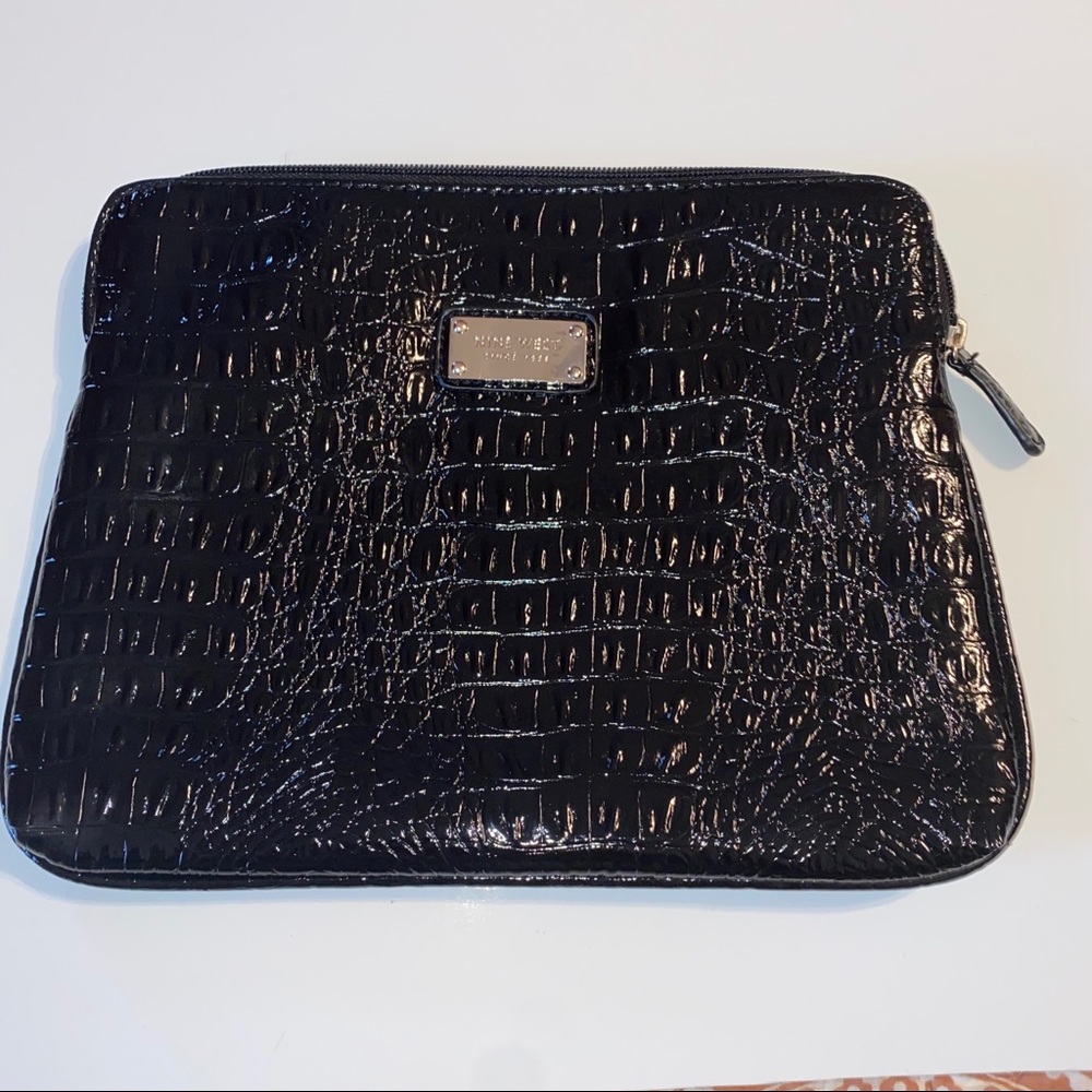 Nine West Pouch - Can be used a a Clutch